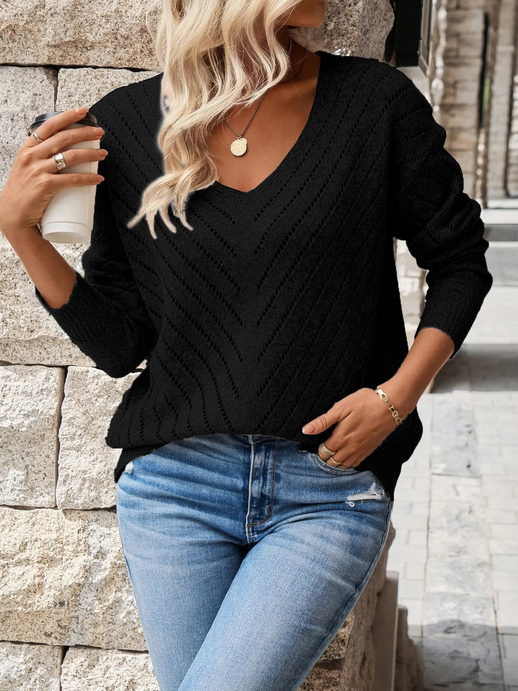 V-neck knitted off shoulder spring and autumn women's sweater can be worn externally