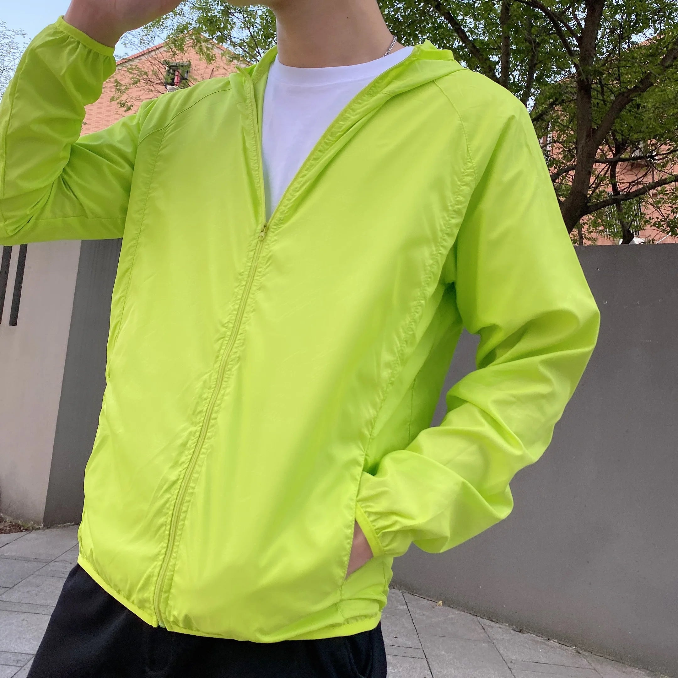 Fashion Casual Jacket Anti-scratch Windbreaker Jacket Pockets Men Ultra Thin Sun Protection Coat Versatile Fishing Clothes