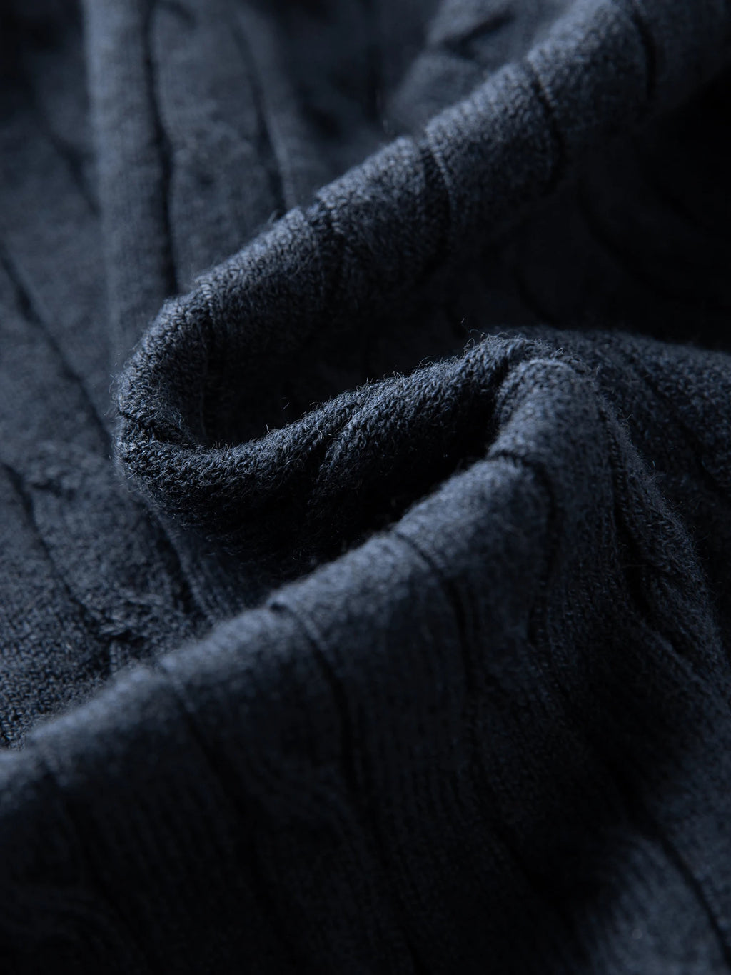 FSLE Fake Two-piece Design Cable Knit Sweater for Women 2025 Autumn New Slim Fit Embroidered Contrast Color Top 25FS13297